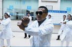 医院员工跳骑马舞传递快乐