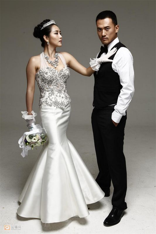 洁赫子铭大婚新曲甜蜜对唱 再曝浪漫<em>婚纱照</em>【