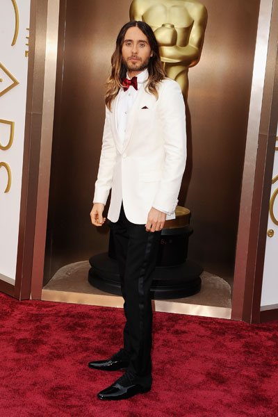 Jared Letoƾ���ڡ�����˹��Ҿ��ֲ����еĳ�ɫ���ֱ�����Ϊ�������Ա��