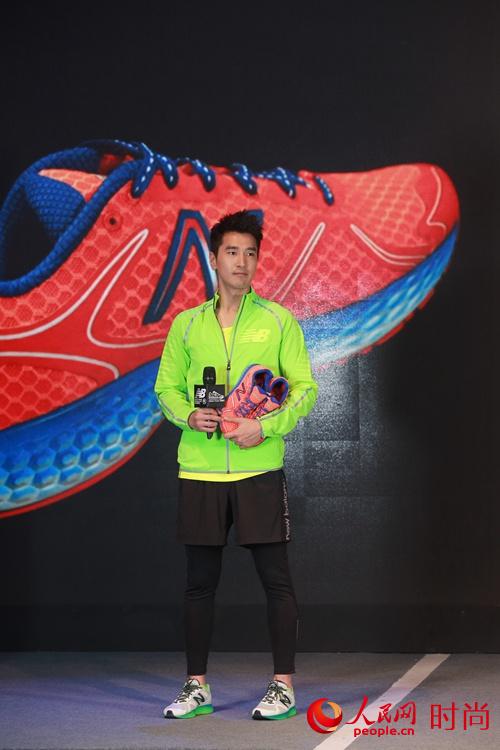 New Balance�����ƹ��ʹ����͢���ٸ��඼���������߼��롰�ھ���ͽ������