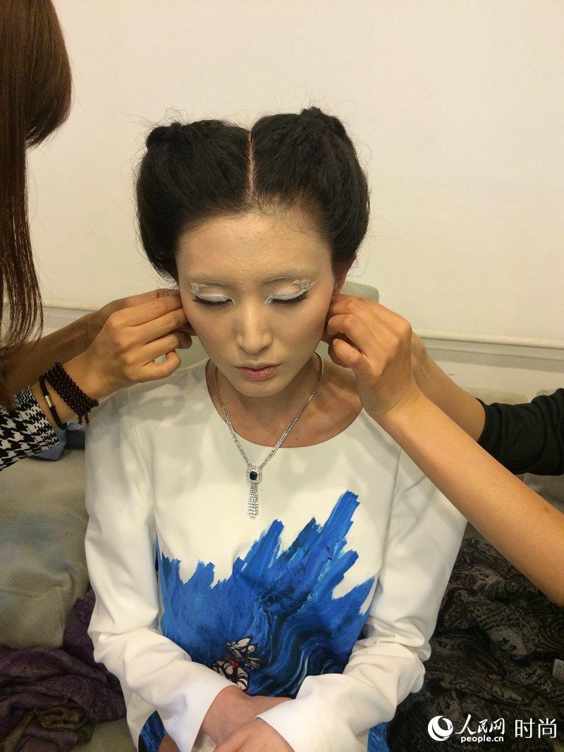 ��ޱ��������������װ������32��