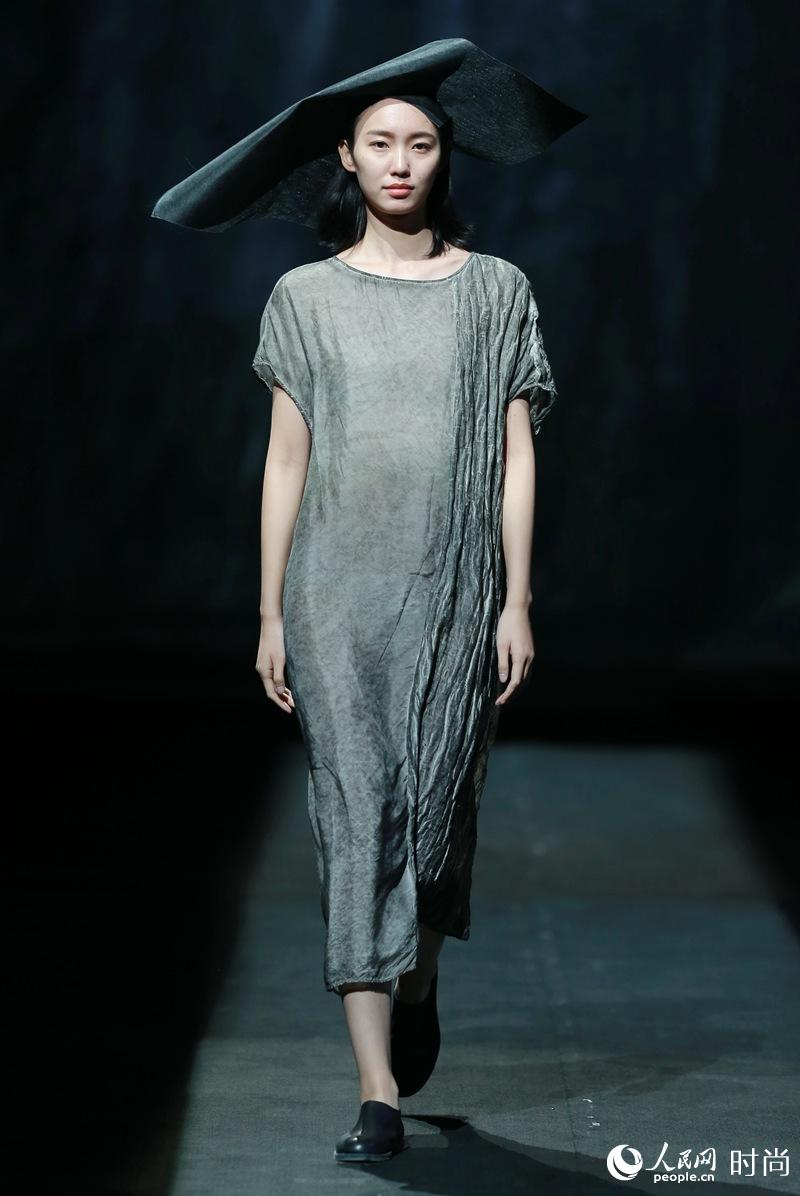 ����ľ����ʱװ�����᡾6��