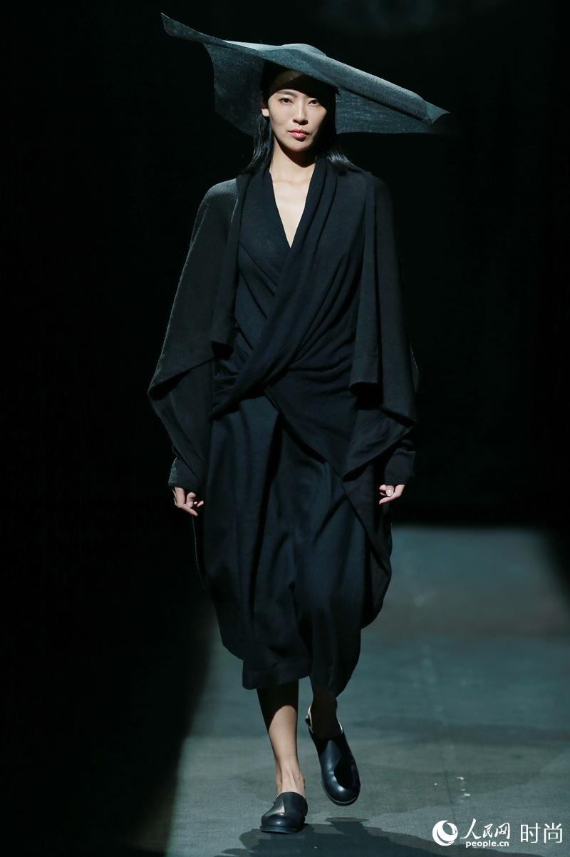 ����ľ����ʱװ�����᡾15��