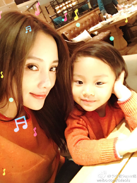 ��С���ܰ��ĸŮװ��TFBOYS��Ӱ ��ܰ����ѽ�ú���ѽ����6��