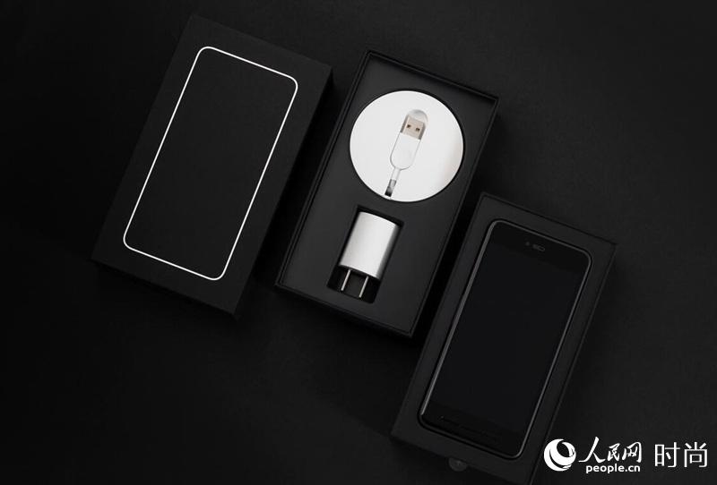 ��l��޵o���~�׷s�~ Smartisan T2�i2�j