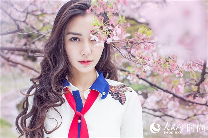 Angelababy��������g�u �զ���ȥP��֤k�P�z�סi13�j