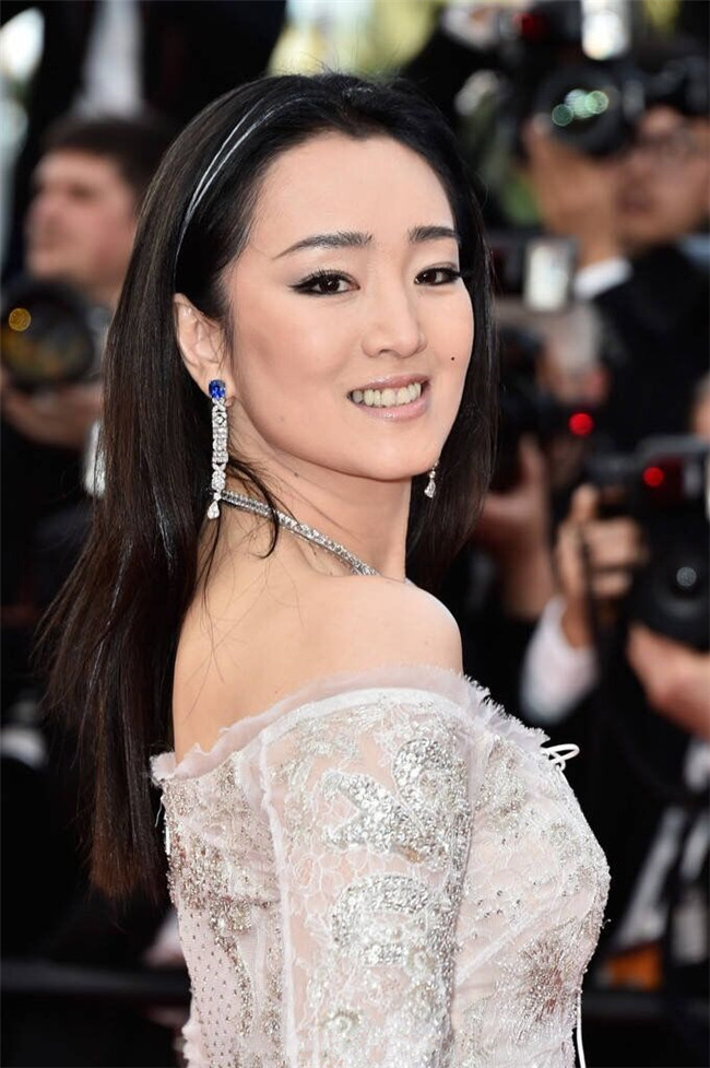 巩俐李冰冰倪妮众星气场全开 惊艳第69届戛纳开幕红毯