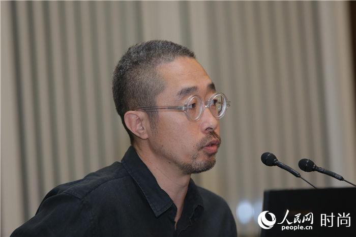 ����ۦW�C�~�ص��v�A���饼���]�o�_�H�A������N�]�]�p�̤��u����