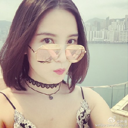 �p���ηL�ծͥX���� �p�S���өʷP���b�i7�j