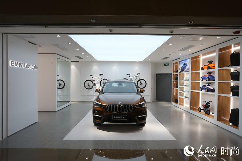 BMW LIFESTYLE�_�ʪF��s�Ѧa��