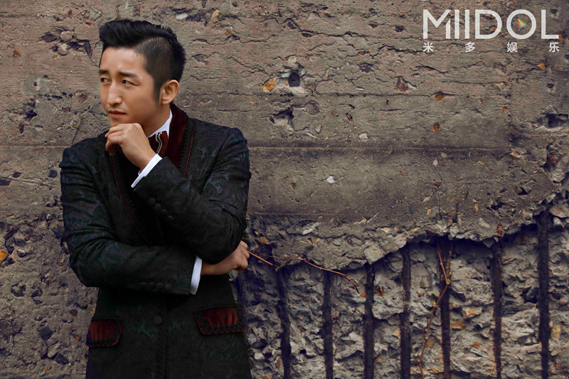 V-cover�G���M�����Q�����I�Z�ŬX���O�q�i6�j