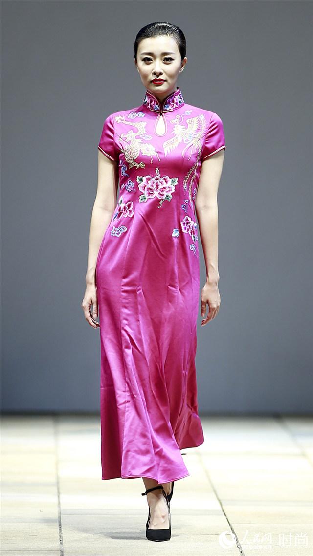 2016���y��ڮɸ˩P ߻��X�T�o���M���q�i13�j