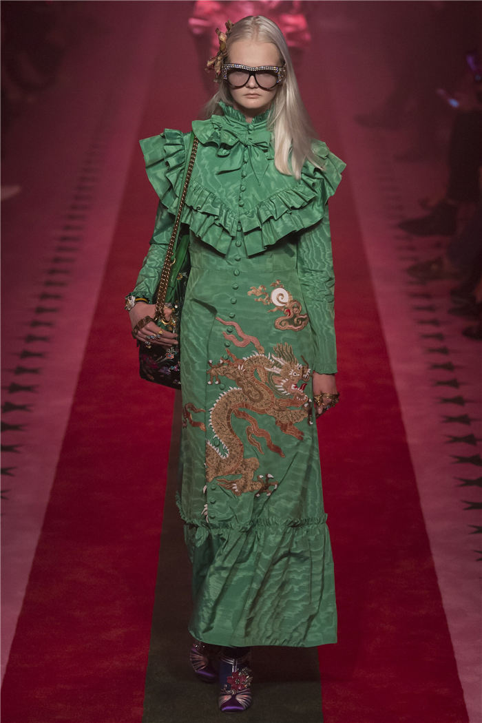 2017�K�L�����ɸ˩P GUCCI�ڤۤj�q�i5�j