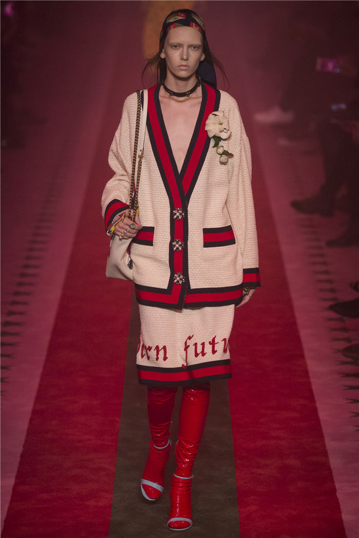 2017�K�L�����ɸ˩P GUCCI�ڤۤj�q�i3�j