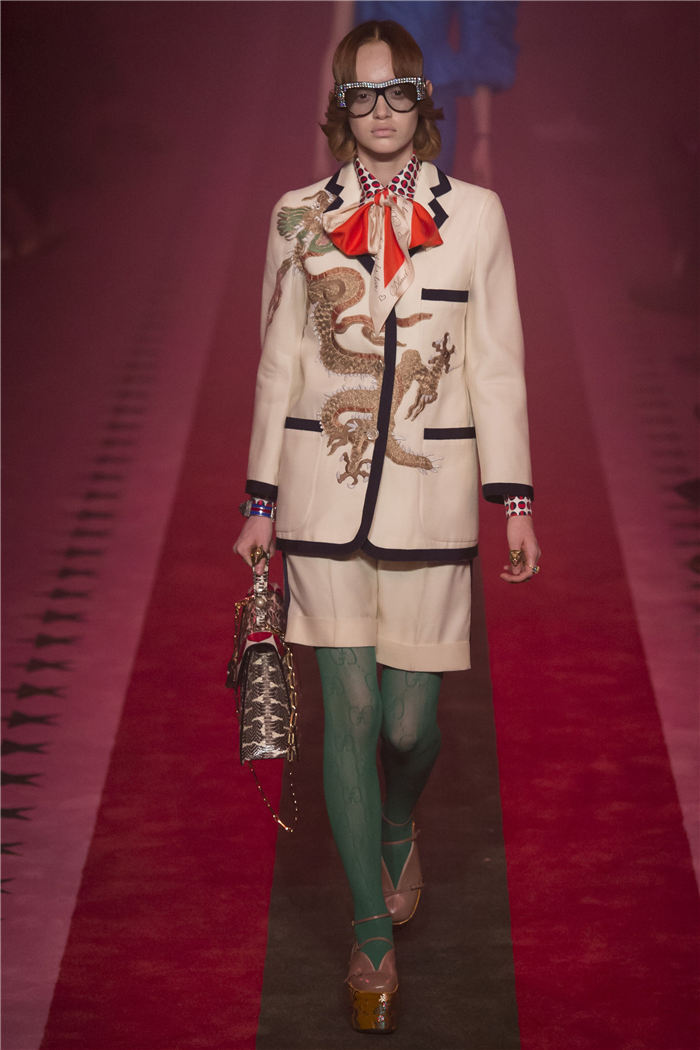 2017�K�L�����ɸ˩P GUCCI�ڤۤj�q�i11�j