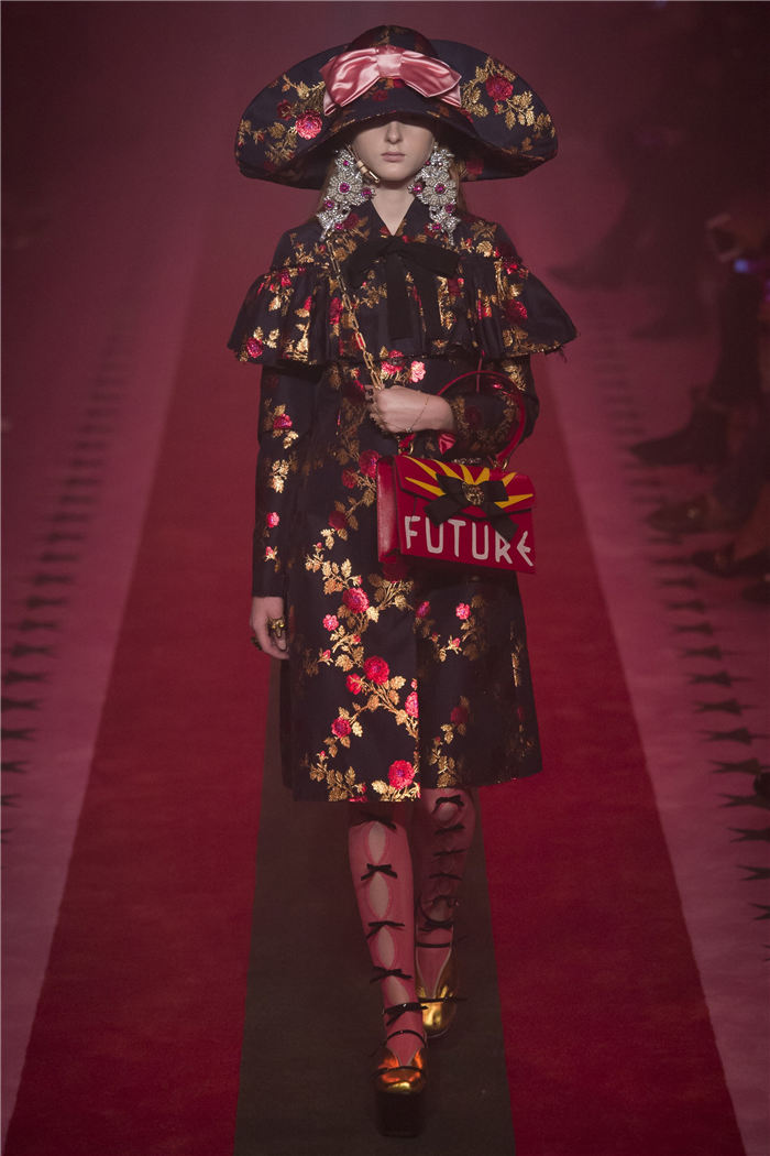 2017�K�L�����ɸ˩P GUCCI�ڤۤj�q�i37�j