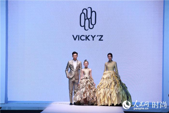 2016�H����ڮɩ|�P�G�ˤl�k���\�ɤ��̰��˱� �M�@�H����D�K���I�N�i28�j