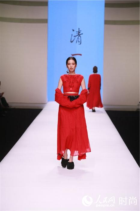 2016�H����ڮɩ|�P�G�ˤl�k���\�ɤ��̰��˱� �M�@�H����D�K���I�N�i33�j