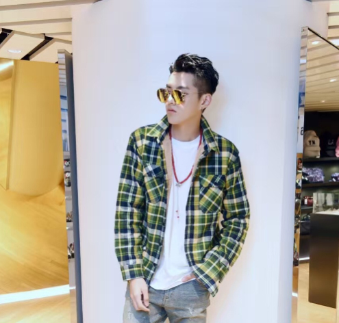 男士墨镜品牌排行_揭秘:最受欢迎的男士太阳眼镜品牌