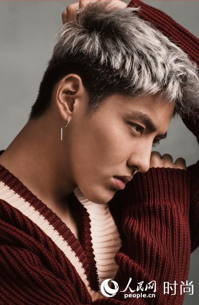 BurberrydZXTHE KRIS WU EDIT dZɩ|S表tCi5j