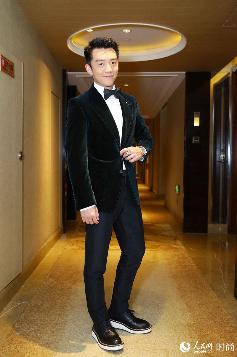 �ݧ��G�_����˷� �A�N���D�k�B�͸ӫ���i3�j