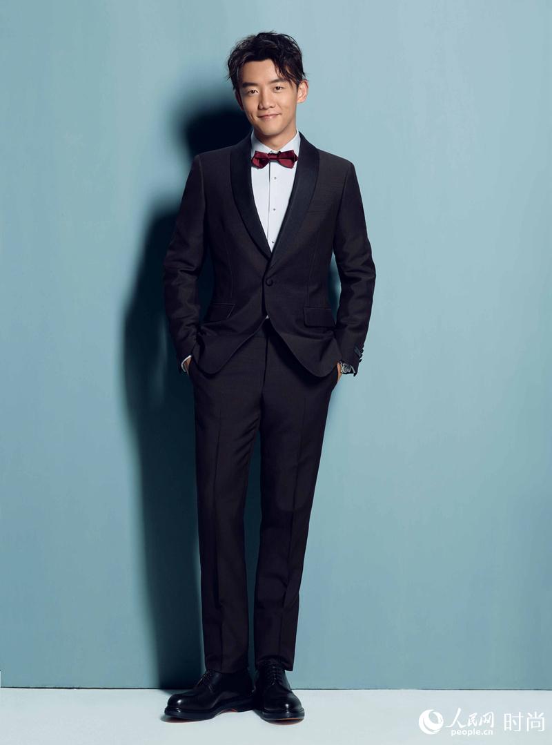 �ݧ��G�_����˷� �A�N���D�k�B�͸ӫ���i6�j