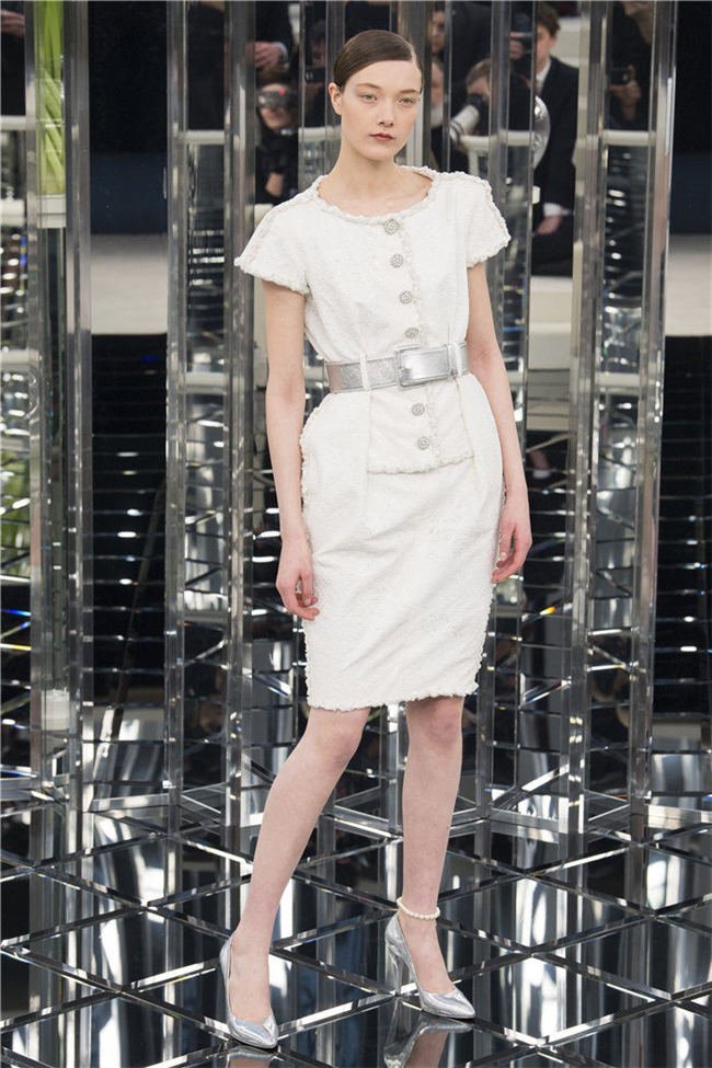 2017�K�L���w�ɸ˩P:���`�� (Chanel)���w�ɸ˨q�i15�j