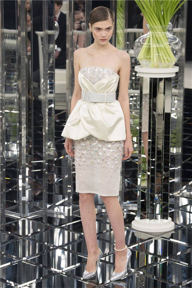 2017�K�L���w�ɸ˩P:���`�� (Chanel)���w�ɸ˨q�i24�j