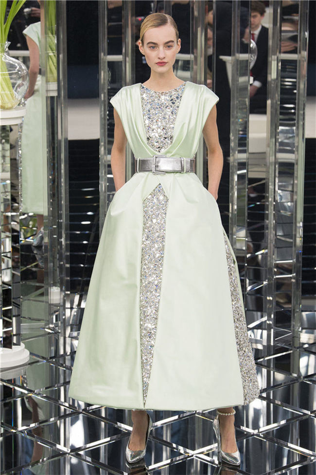 2017�K�L���w�ɸ˩P:���`�� (Chanel)���w�ɸ˨q�i42�j