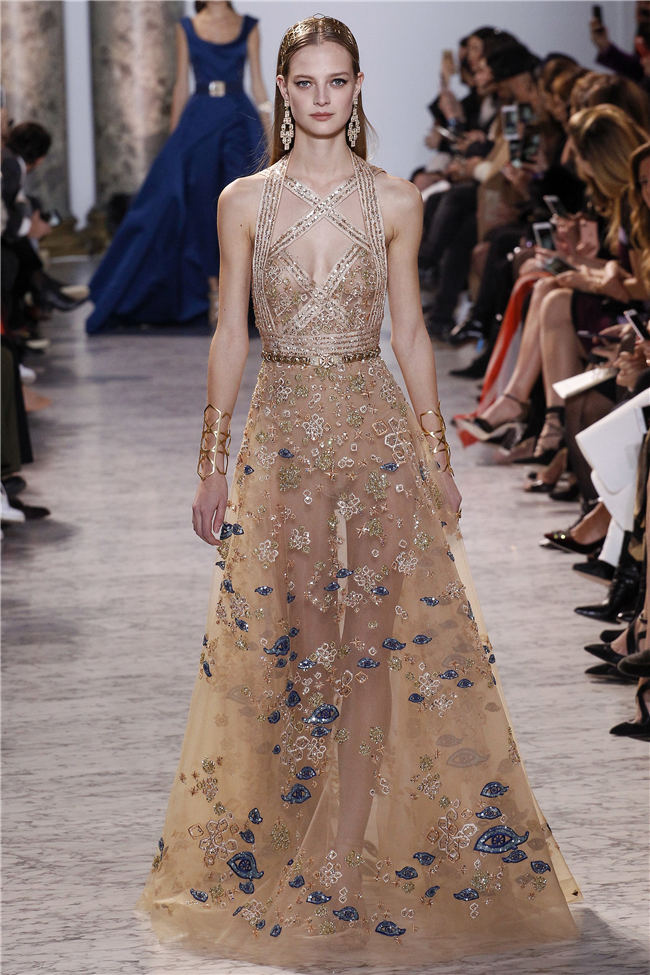 ����P�ĳ�(Elie Saab)2017�K�L�ھ����ũw��q�i4�j