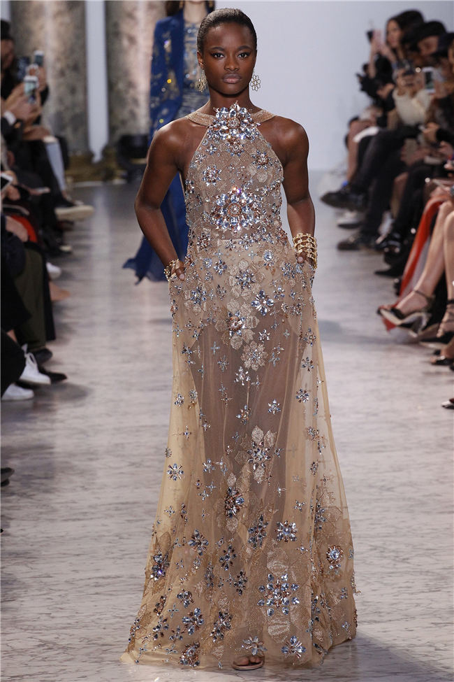 ����P�ĳ�(Elie Saab)2017�K�L�ھ����ũw��q�i6�j