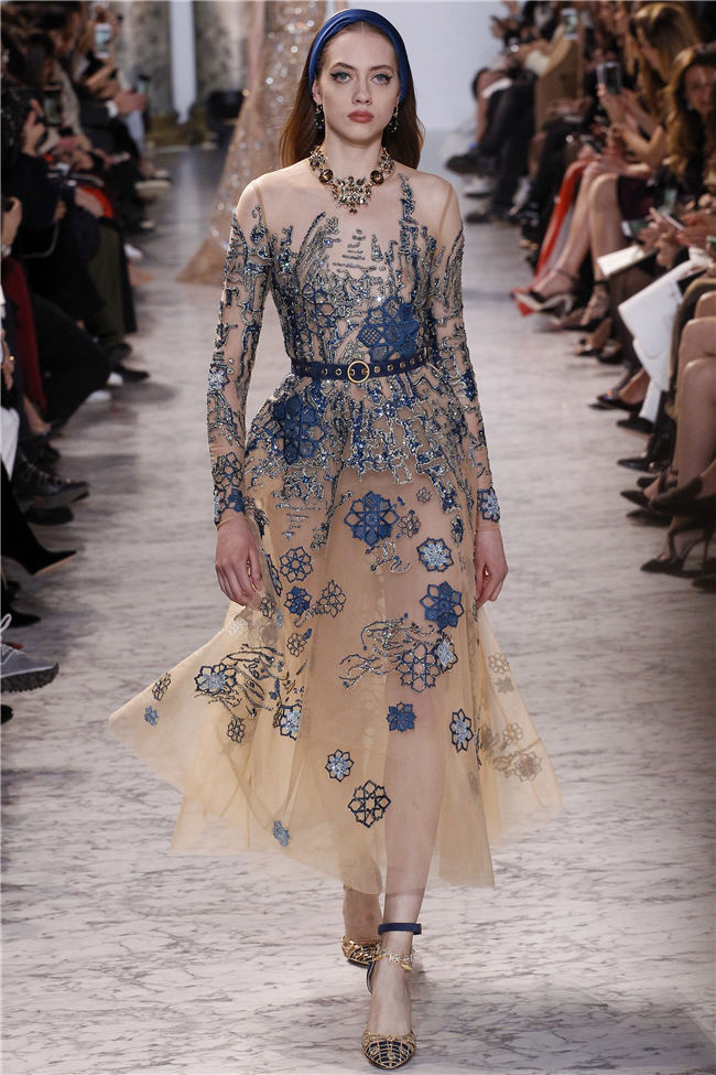 ����P�ĳ�(Elie Saab)2017�K�L�ھ����ũw��q�i9�j