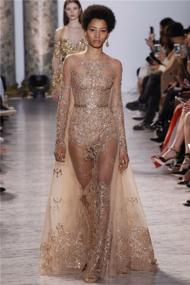 ����P�ĳ�(Elie Saab)2017�K�L�ھ����ũw��q�i12�j