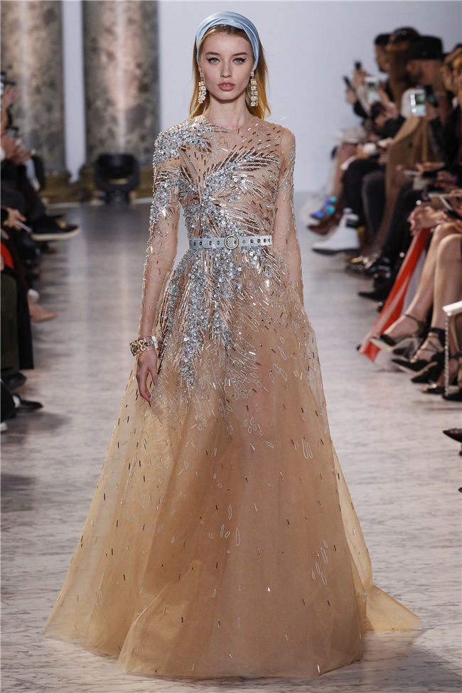 ����P�ĳ�(Elie Saab)2017�K�L�ھ����ũw��q�i45�j