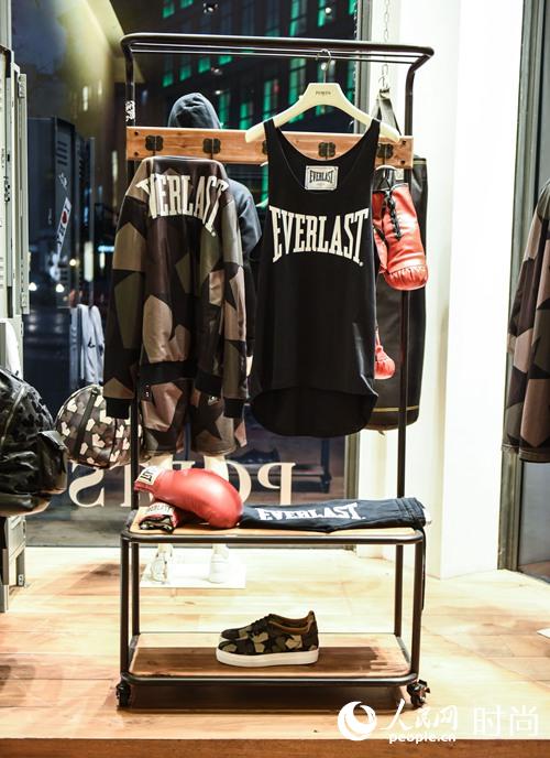 PORTS 1961  windows