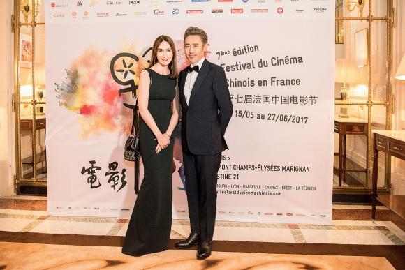 吴秀波身着Ermenegildo Zegna Couture亮相第七届法国中国电影节开幕红毯