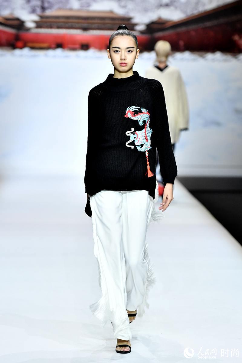 向佐求婚郭碧婷为你手动安排软妹子的撩汉穿衣指南